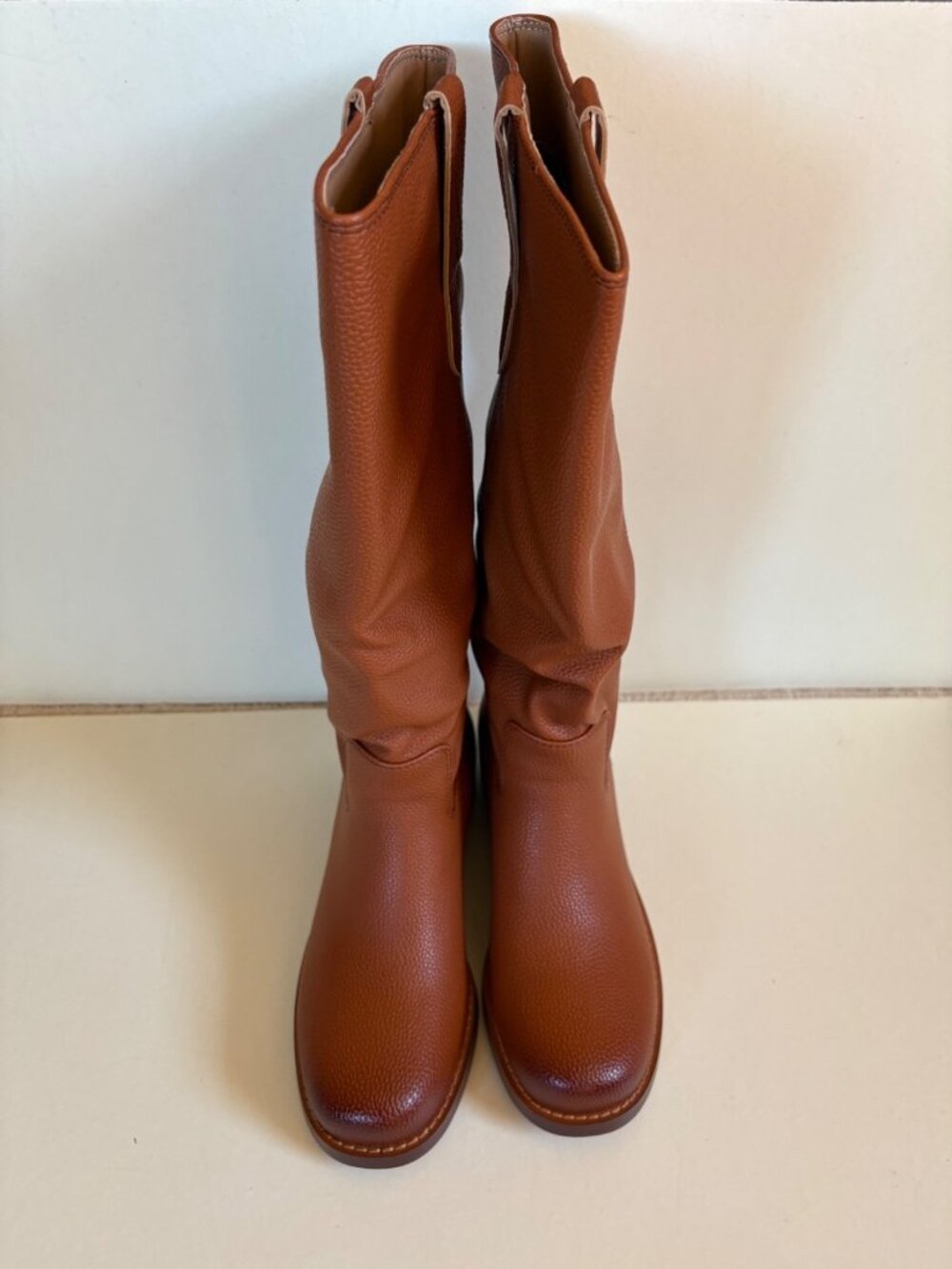 Pull On Tall 80’s style hippie Boots Square Too Boots Brown Size 8 NEW